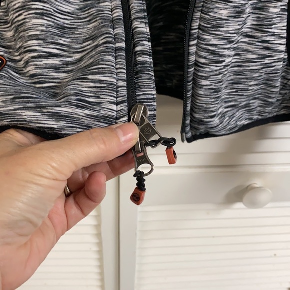 Harley Davidson lightweight hooded Fleece - Picture 5 of 6